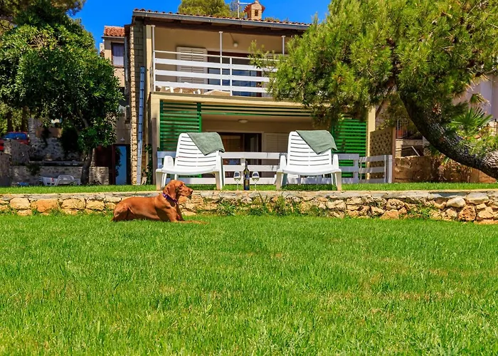 Al Mare Apartments