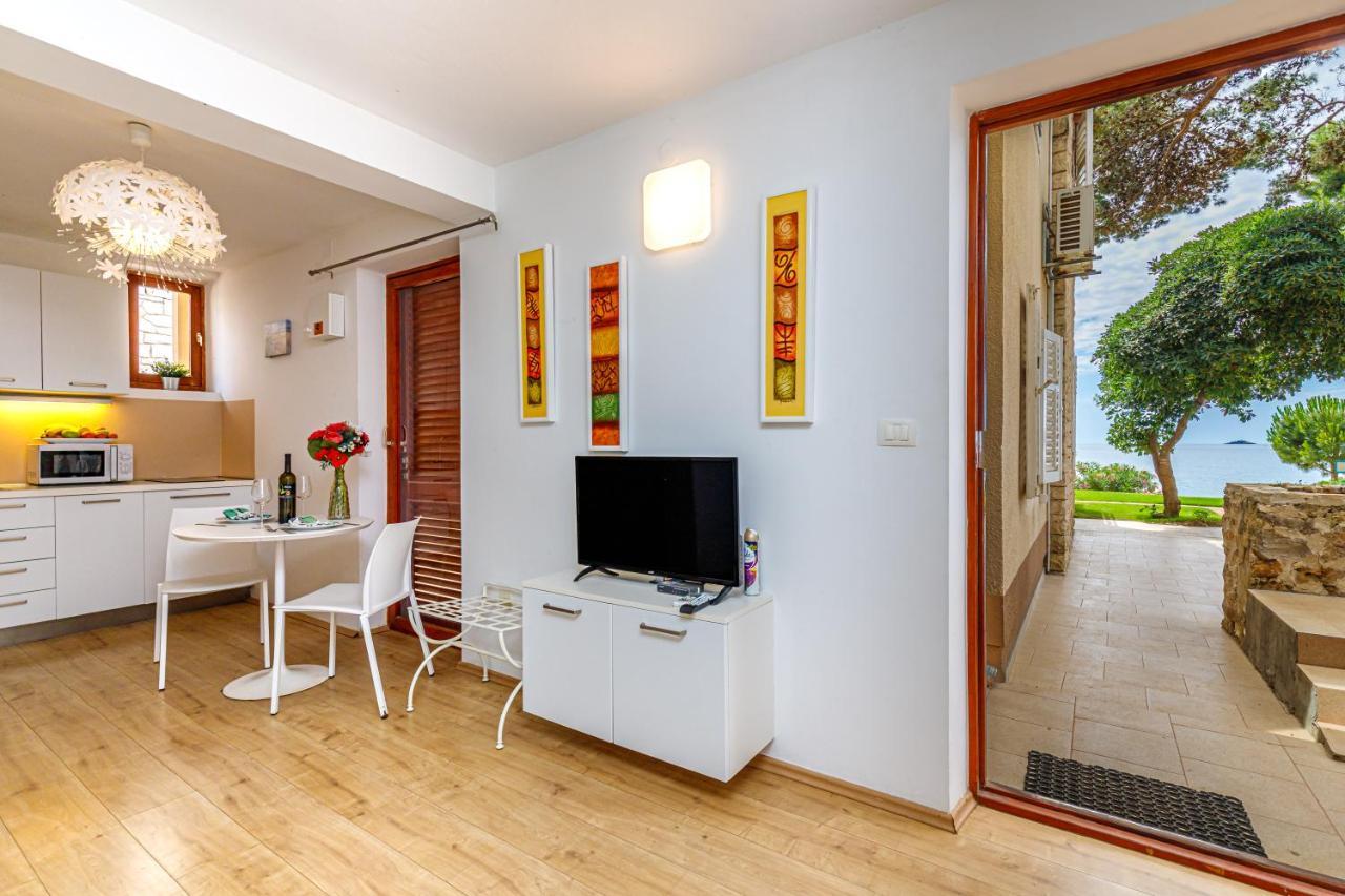 Al Mare Apartment *